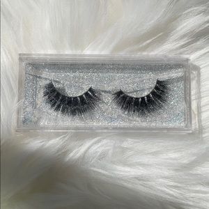 Faux Mink Lashes Never Used
